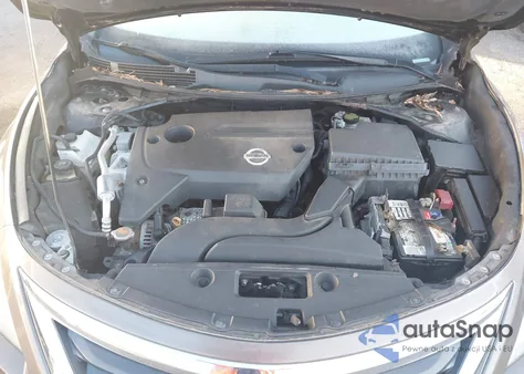 2013 Nissan Altima 2.5 S z USA, uszkodzony, nr VIN 1N4AL3AP8DC249097